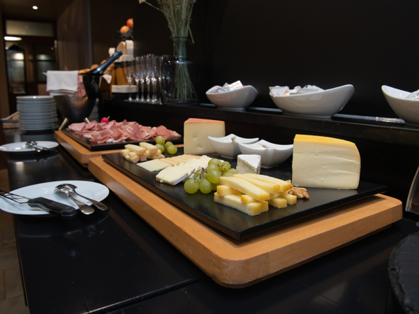 Stanserhof Fruehstueck 07 1000px